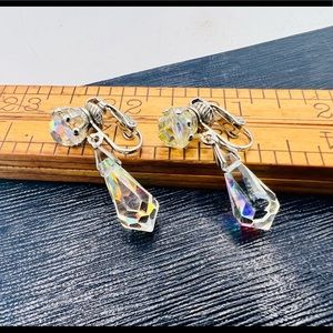 Vintage crystal bead clip on dangle earrings aurora borealis silver